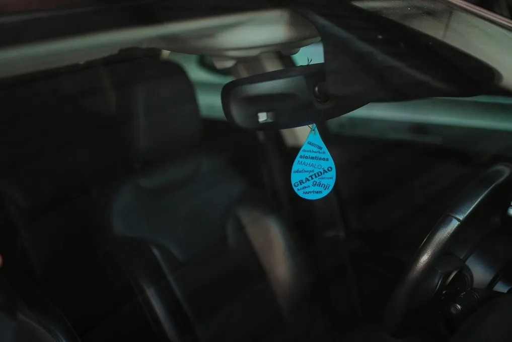 Aromatizante Ambientes Automotivo Happy Air Happyneis